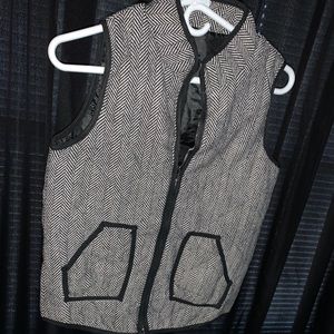 Herringbone Vest. #Fall #Winter #vest